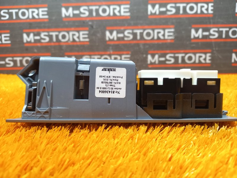 кнопка стеклоподъемника, 300 рублей, Красноярск