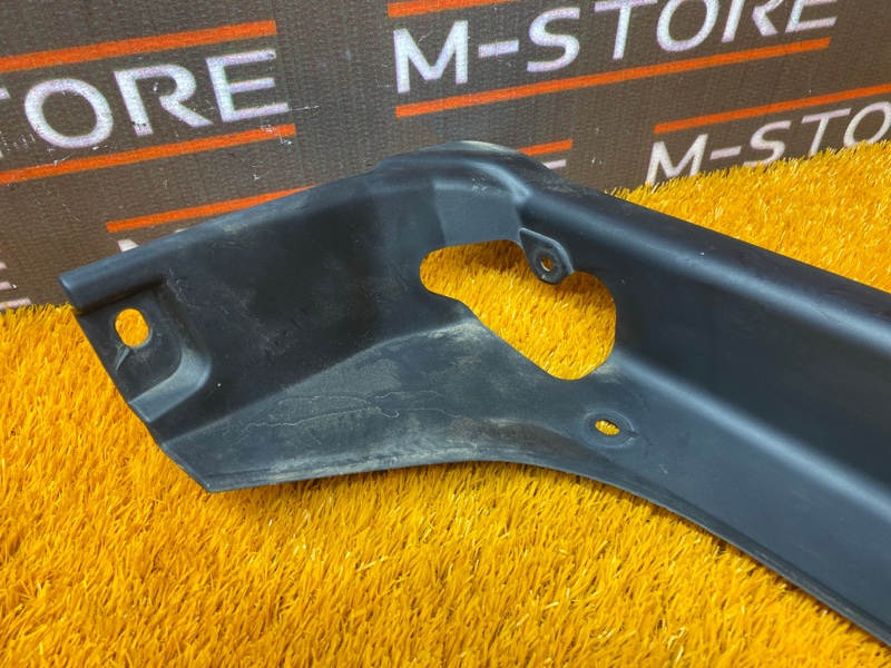 Водосток багажника, 630 рублей, Красноярск