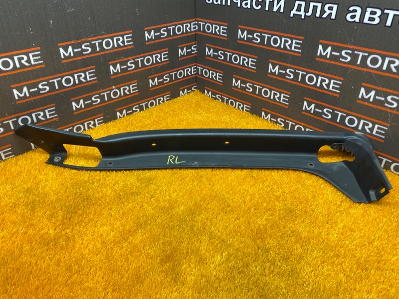 Водосток багажника, 630 рублей, Красноярск