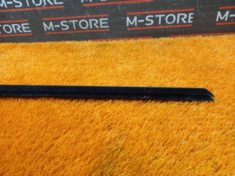 уплотнитель стекла двери, 340 рублей, Красноярск