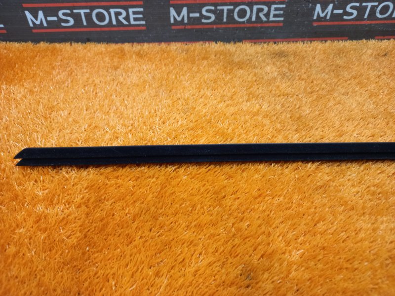 уплотнитель стекла двери, 340 рублей, Красноярск