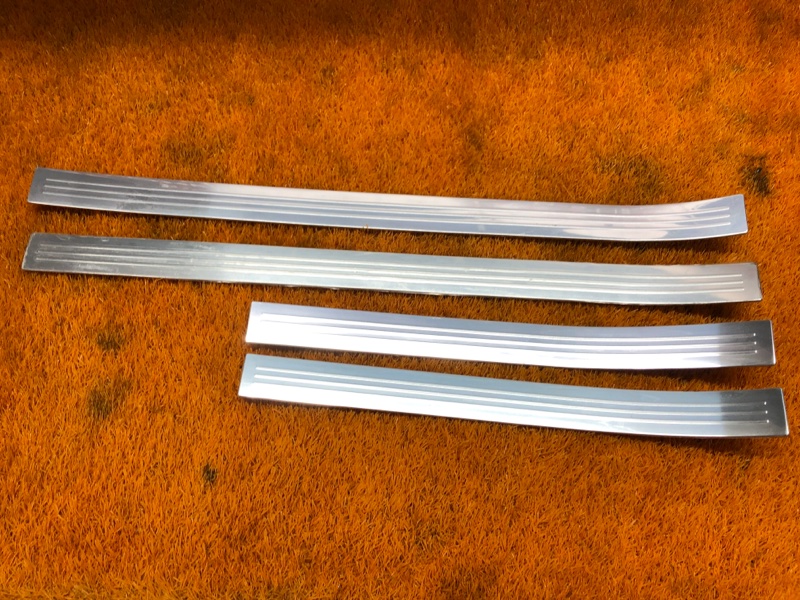 Накладка на порог салона, 1000 рублей, Красноярск