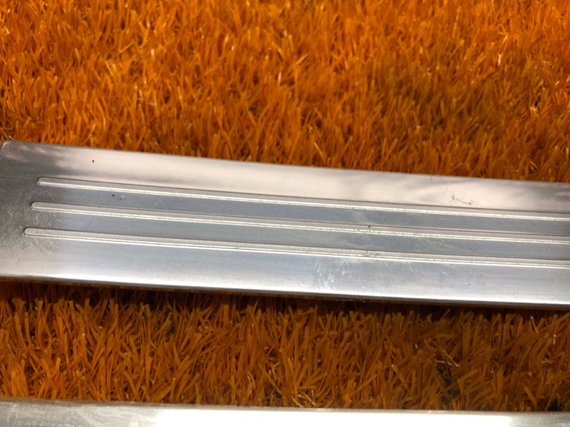 Накладка на порог салона, 1000 рублей, Красноярск