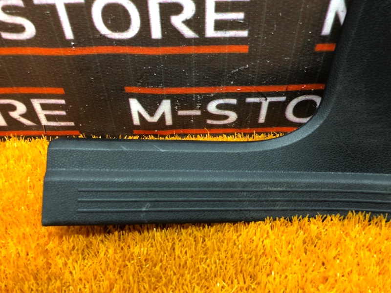 Накладка на порог салона, 400 рублей, Красноярск