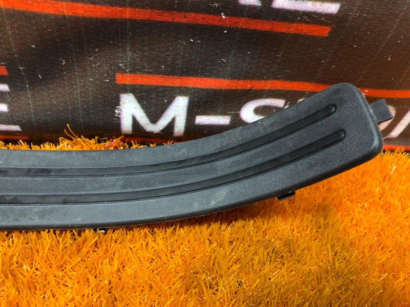 Накладка на порог салона, 300 рублей, Красноярск