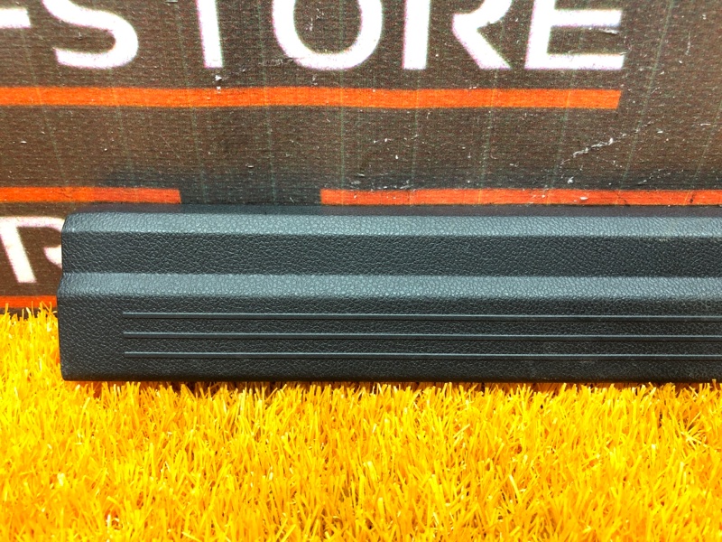 Накладка на порог салона, 300 рублей, Красноярск