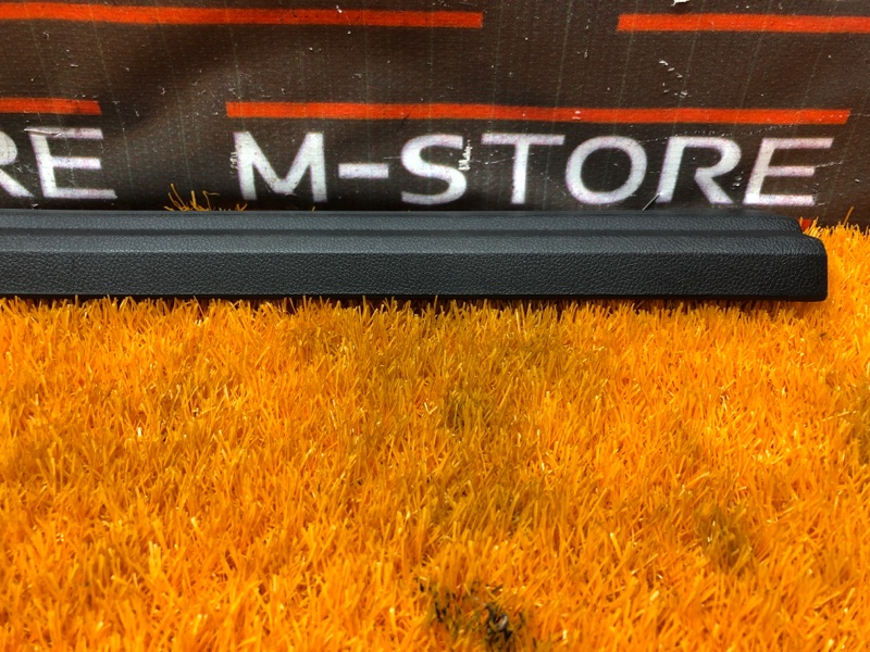 Накладка на порог салона, 300 рублей, Красноярск