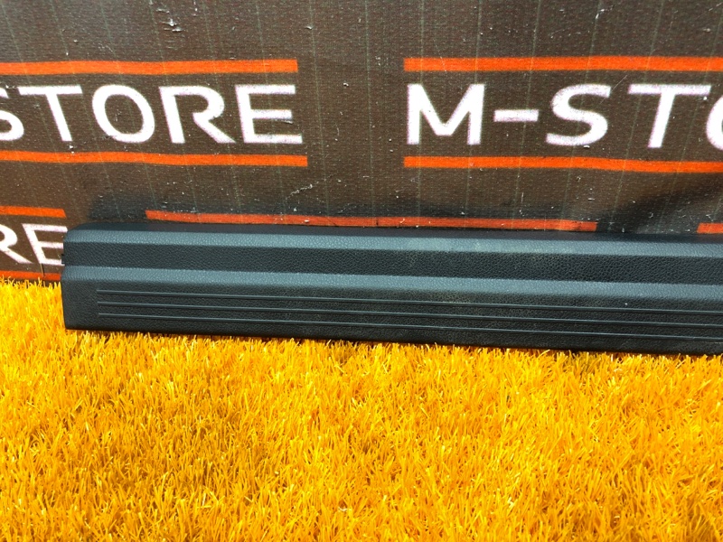 Накладка на порог салона, 300 рублей, Красноярск