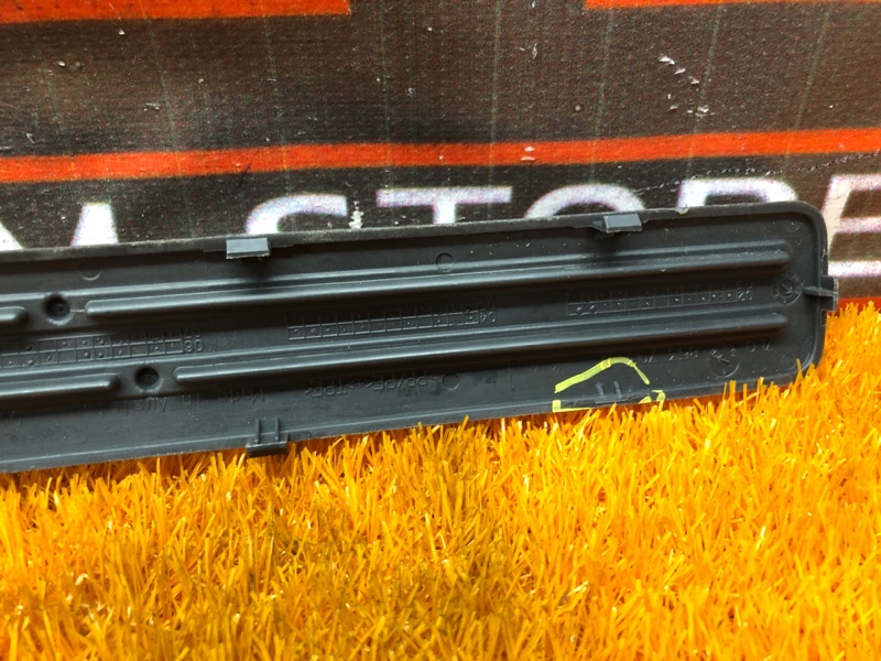 Накладка на порог салона, 210 рублей, Красноярск