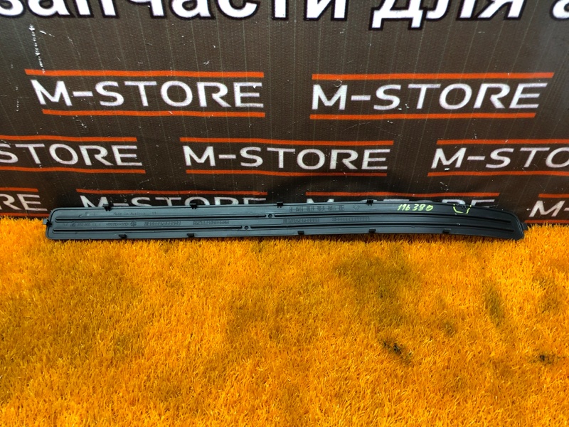 Накладка на порог салона, 300 рублей, Красноярск