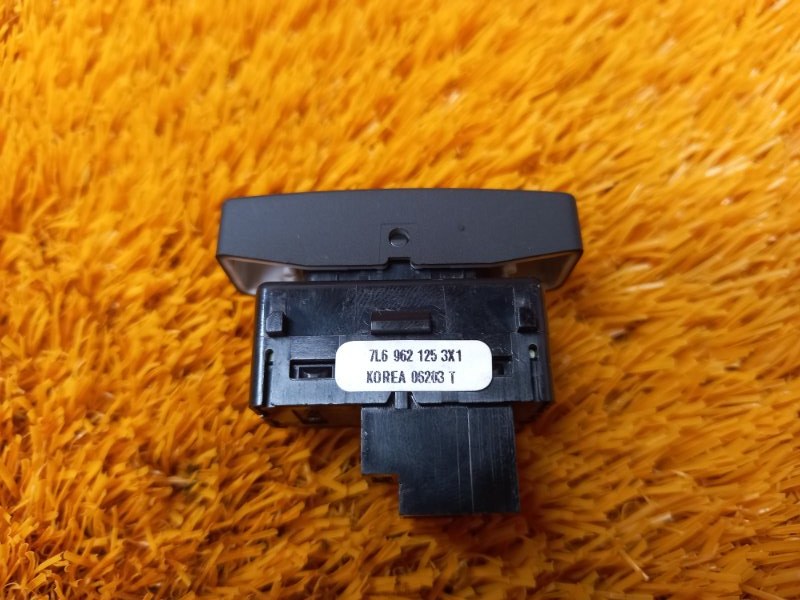 Кнопка центрального замка, 100 рублей, Красноярск