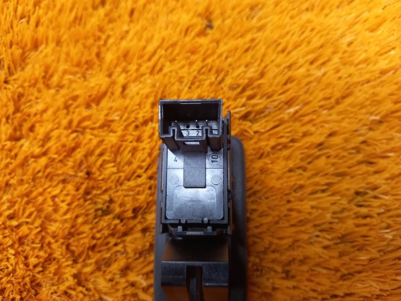 кнопка стеклоподъемника, 350 рублей, Красноярск