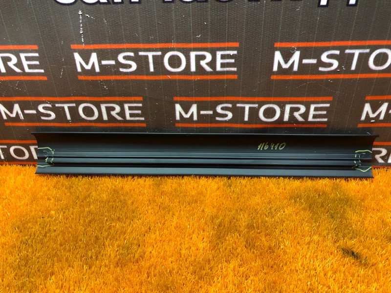 Накладка на порог салона, 200 рублей, Красноярск