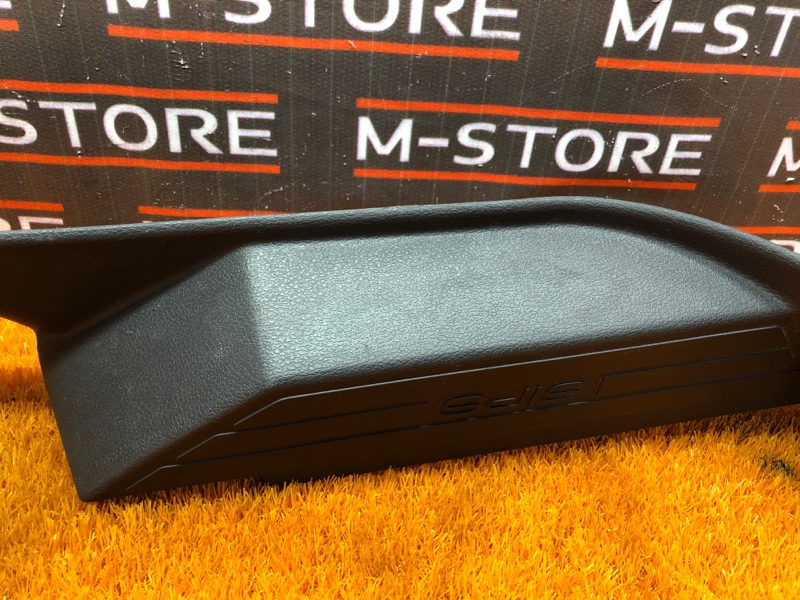 Накладка на порог салона, 350 рублей, Красноярск