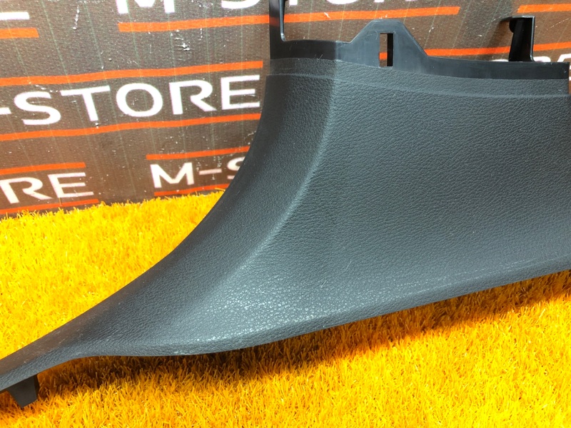 Накладка на порог салона, 200 рублей, Красноярск