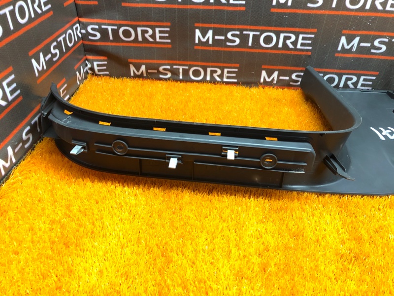 Накладка на порог салона, 350 рублей, Красноярск