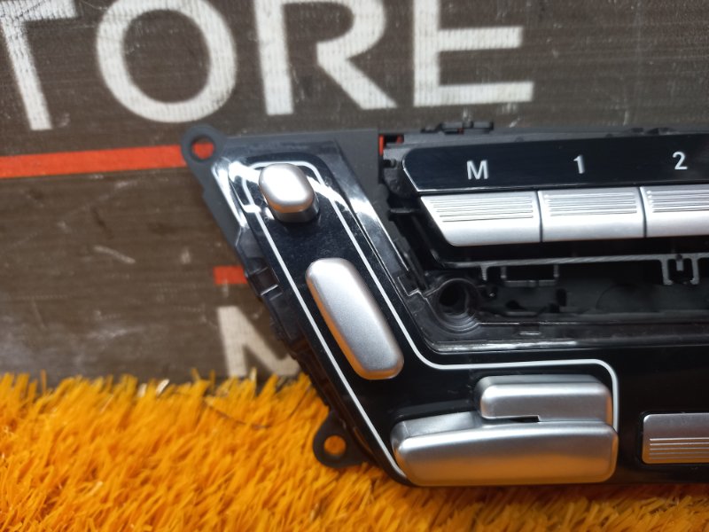 кнопка регулировки сиденья, 1900 рублей, Красноярск