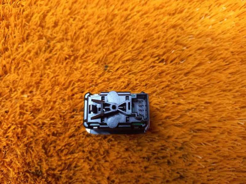 кнопка стеклоподъемника, 300 рублей, Красноярск