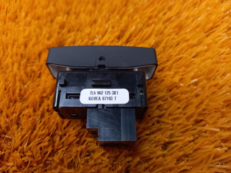 Кнопка центрального замка, 100 рублей, Красноярск