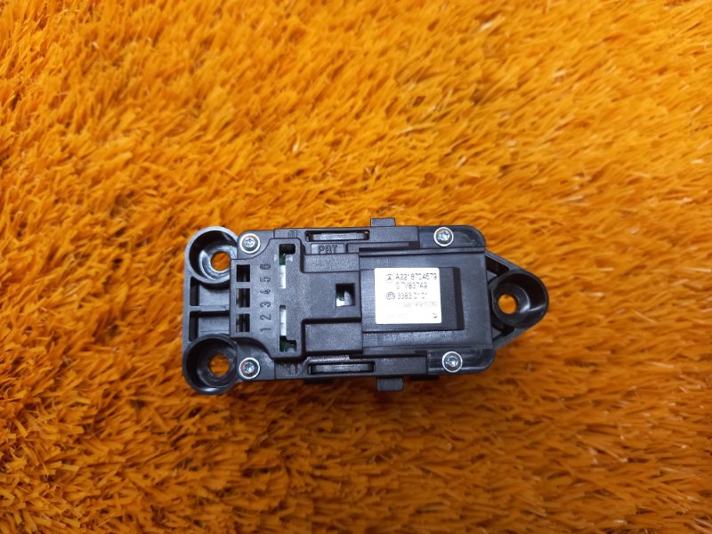 кнопка стеклоподъемника, 500 рублей, Красноярск