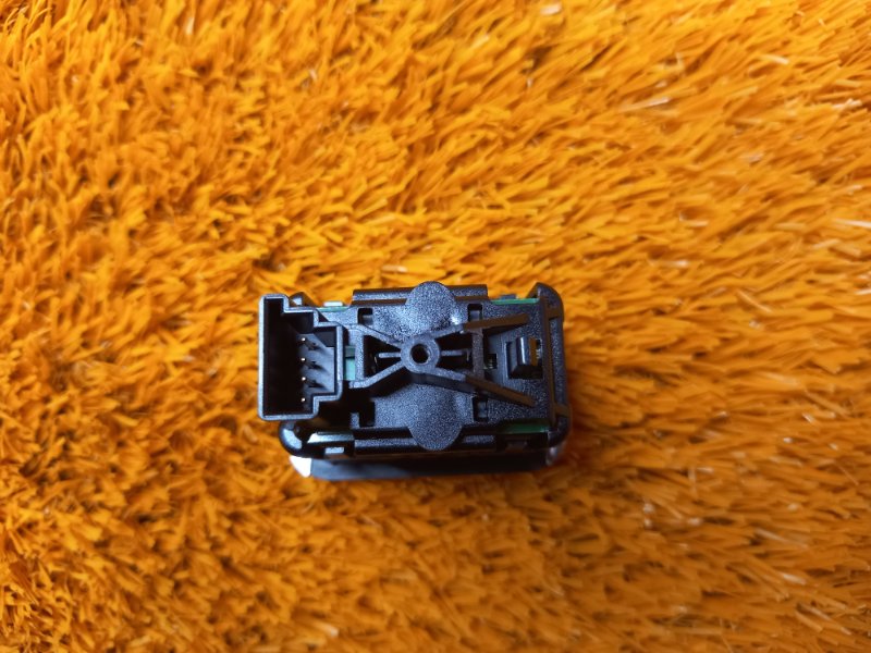 кнопка стеклоподъемника, 300 рублей, Красноярск