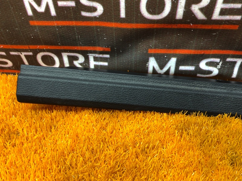 Накладка на порог салона, 350 рублей, Красноярск