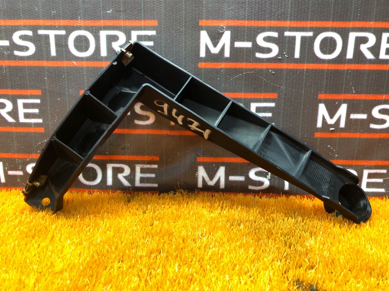 крепление бампера, 200 рублей, Красноярск