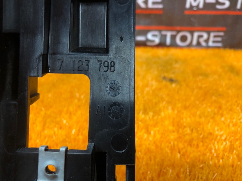 крепление бампера, 340 рублей, Красноярск