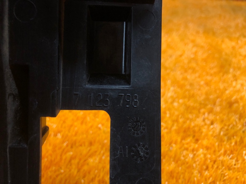 крепление бампера, 340 рублей, Красноярск