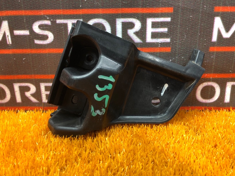 крепление бампера, 500 рублей, Красноярск