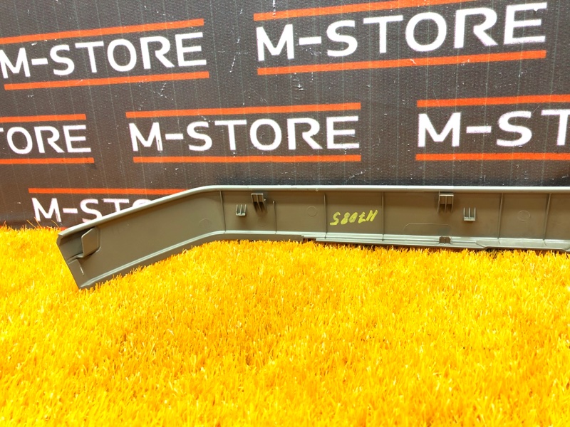 Пластик багажника, 400 рублей, Красноярск