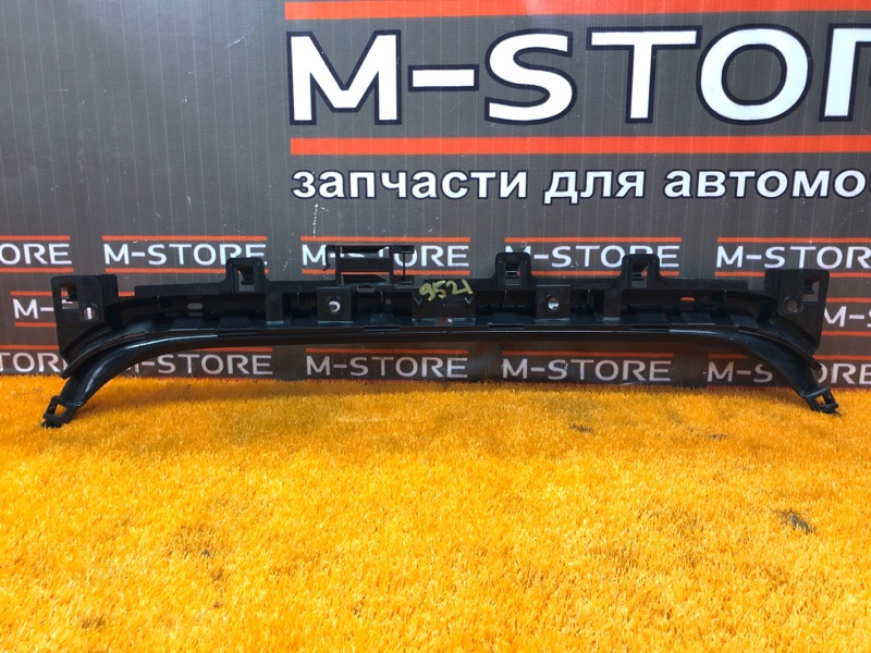 крепление бампера, 500 рублей, Красноярск