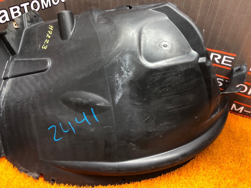 подкрылок, 1000 рублей, Красноярск