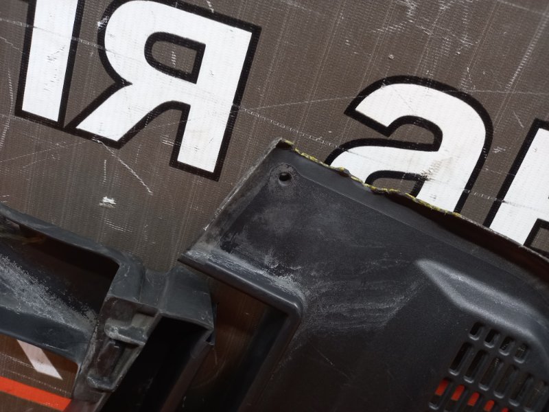 решетка под лобовое стекло, 340 рублей, Красноярск