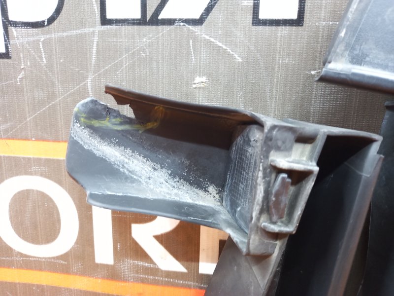 решетка под лобовое стекло, 340 рублей, Красноярск