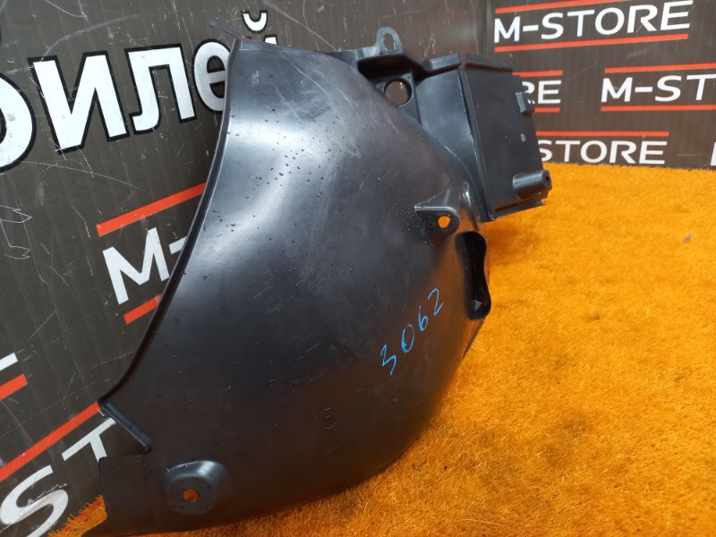 подкрылок, 1200 рублей, Красноярск