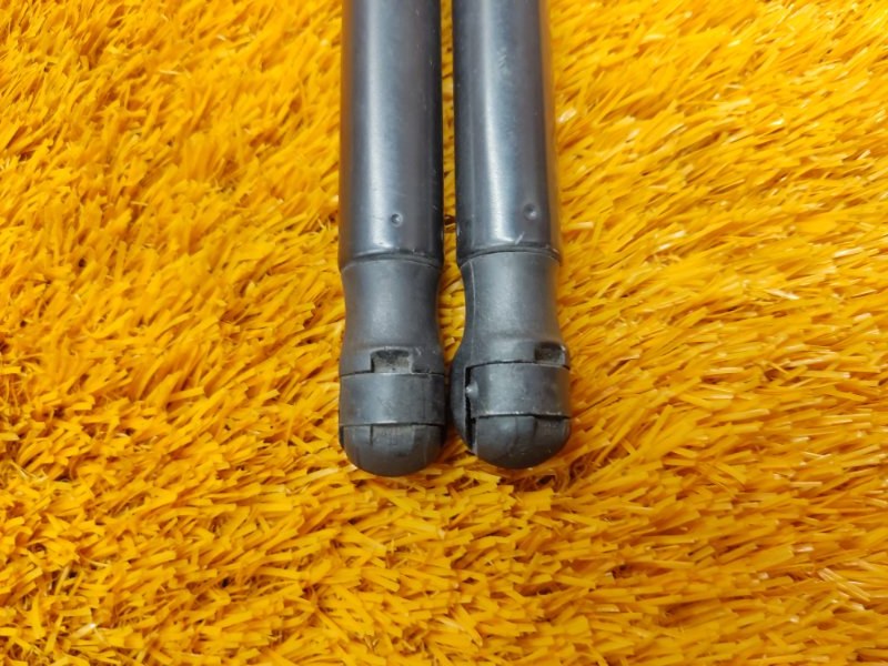 амортизатор капота, 500 рублей, Красноярск