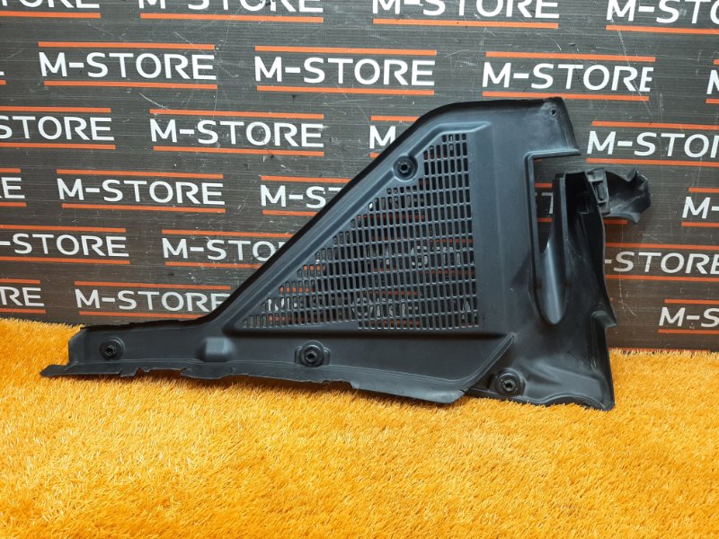 решетка под лобовое стекло, 340 рублей, Красноярск