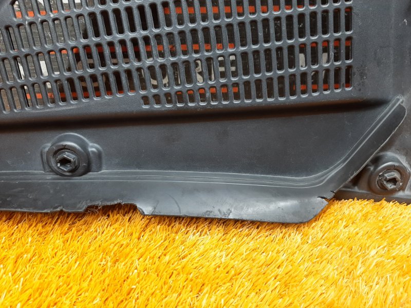 решетка под лобовое стекло, 340 рублей, Красноярск