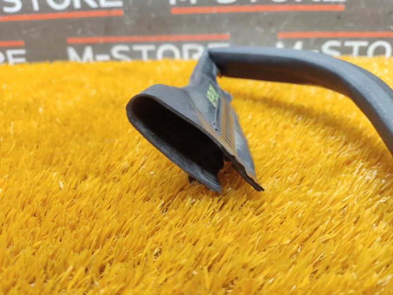 Уплотнитель капота, 610 рублей, Красноярск