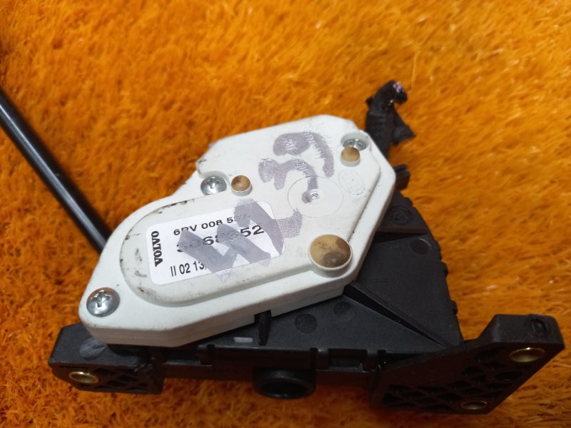 педаль газа, 670 рублей, Красноярск