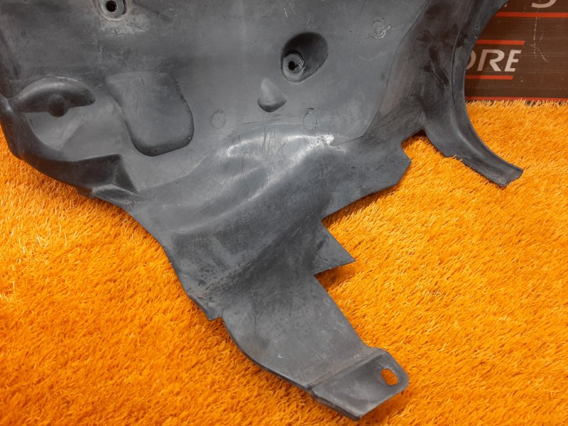 подкрылок, 1000 рублей, Красноярск