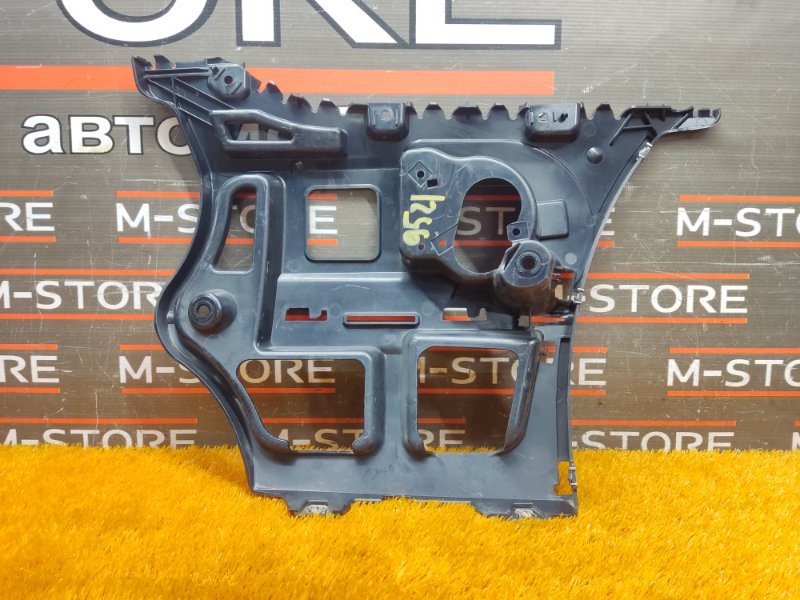 крепление бампера, 450 рублей, Красноярск