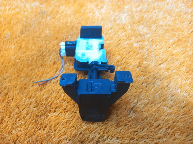 Замок лючка бензобака, 350 рублей, Красноярск