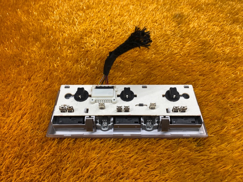 плафон освещения, 300 рублей, Красноярск