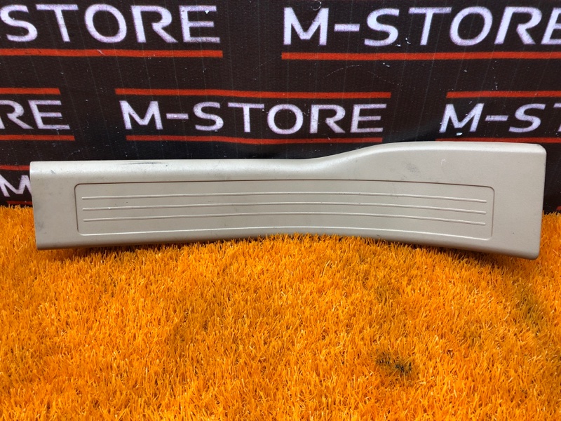 Накладка на порог салона, 210 рублей, Красноярск