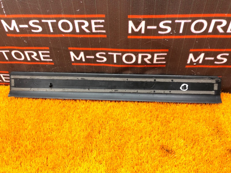 Накладка на порог салона, 210 рублей, Красноярск