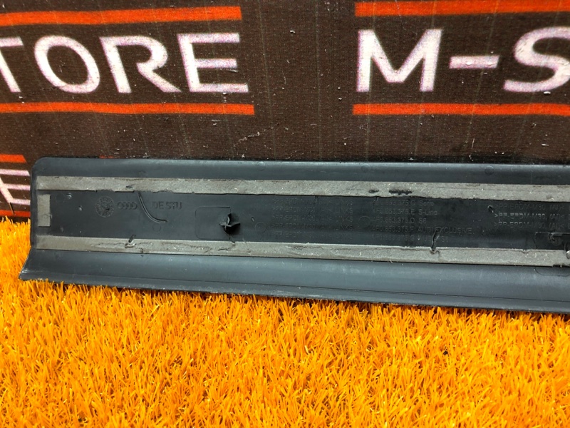 Накладка на порог салона, 210 рублей, Красноярск