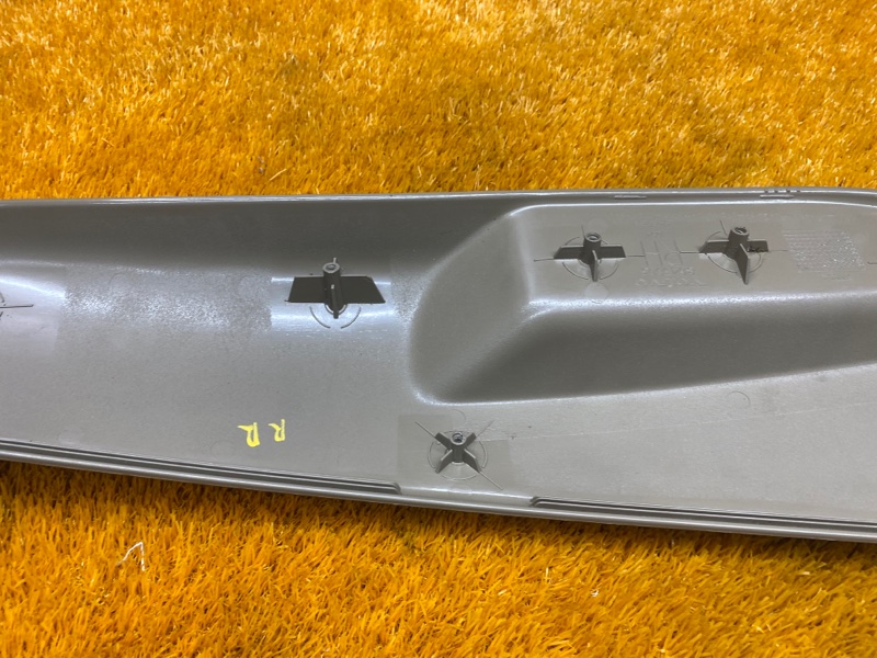 Накладка обшивки двери, 340 рублей, Красноярск