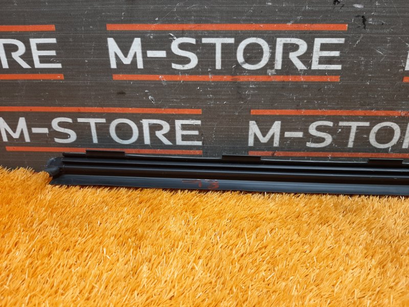 уплотнитель стекла двери, 630 рублей, Красноярск